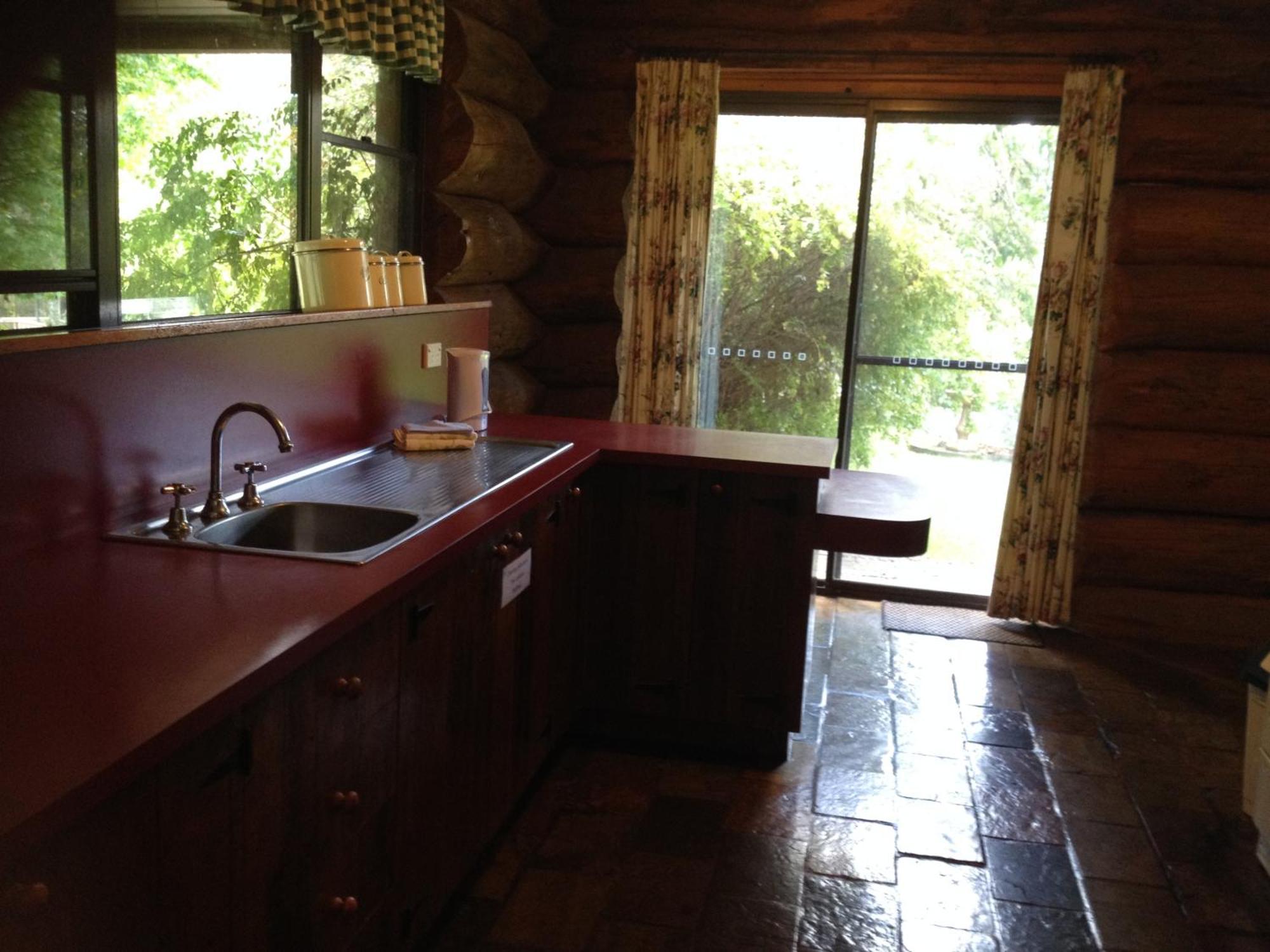 Canobolas Mountain Cabins Lidster ภายนอก รูปภาพ
